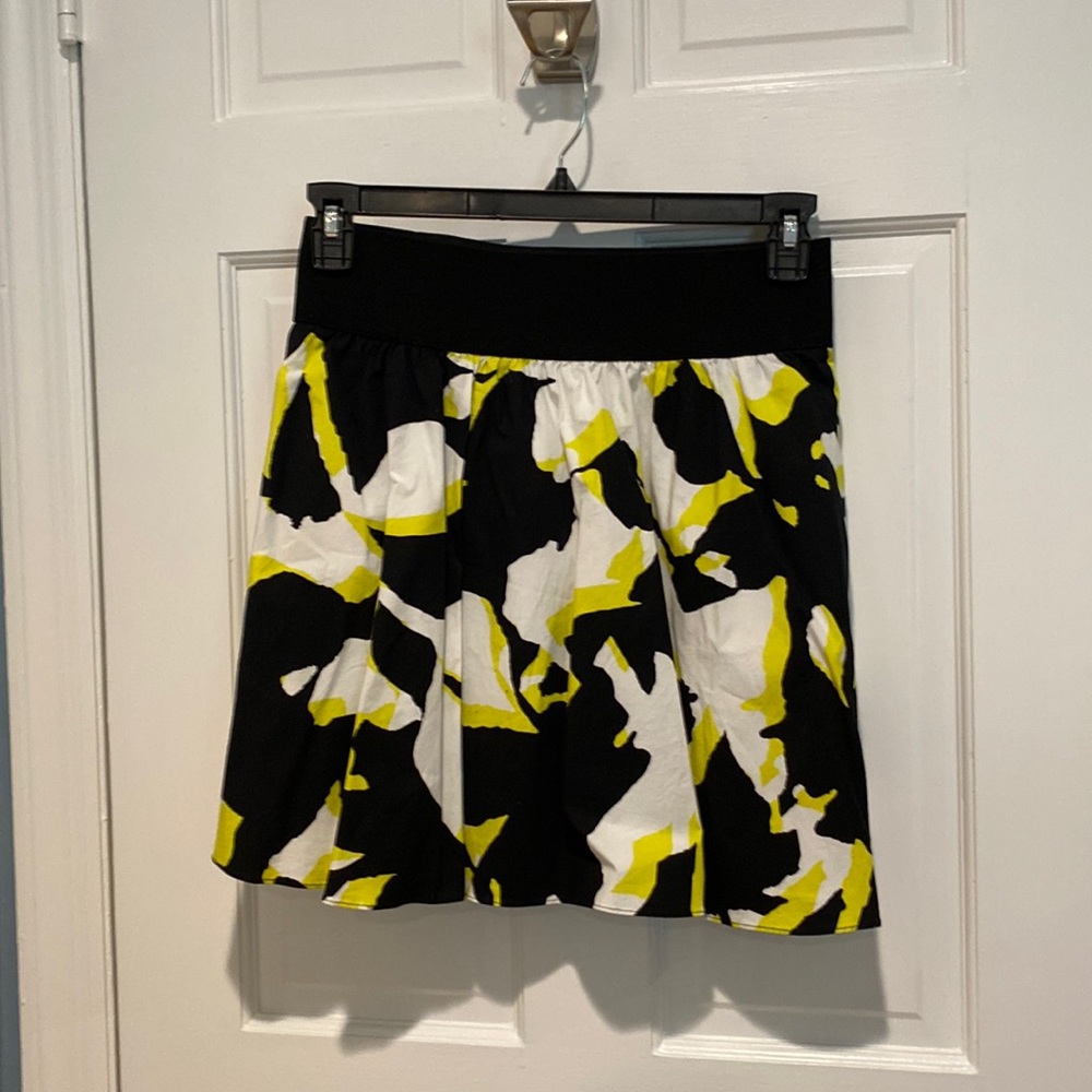 Express skirt with pockets, lightly lined